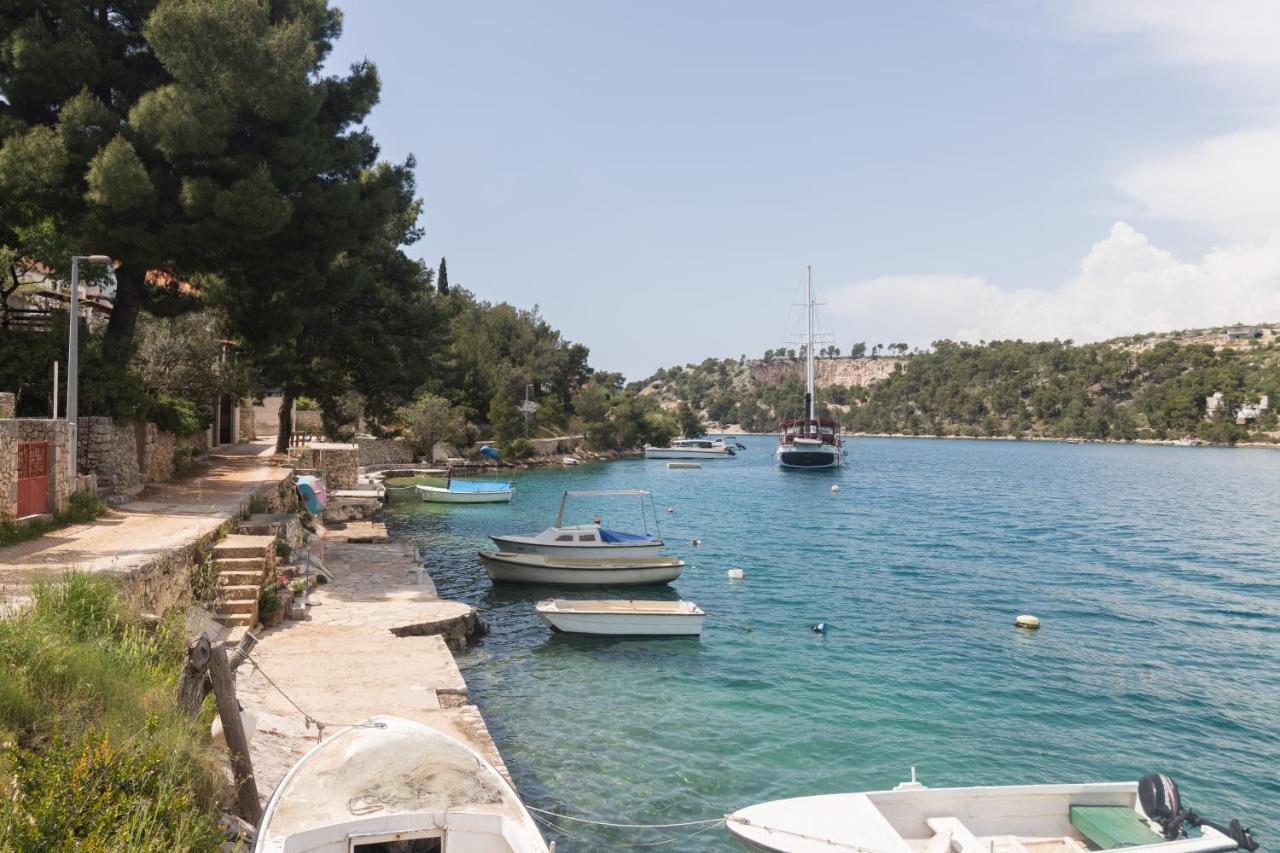 Apartments By The Sea Bobovisca Na Moru, Brac - 5682 Ложишча Экстерьер фото