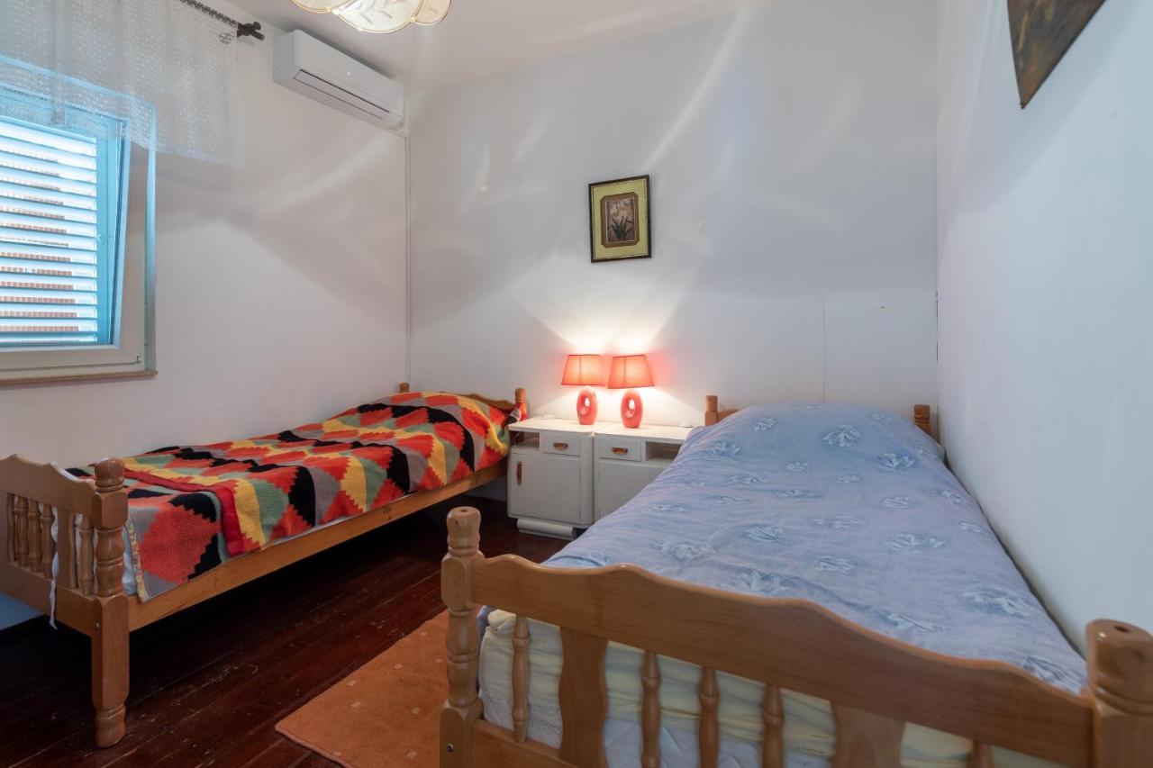 Apartments By The Sea Bobovisca Na Moru, Brac - 5682 Ложишча Экстерьер фото