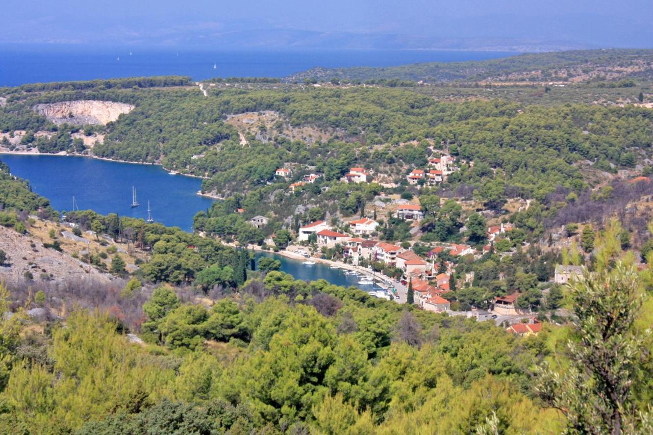 Apartments By The Sea Bobovisca Na Moru, Brac - 5682 Ложишча Экстерьер фото